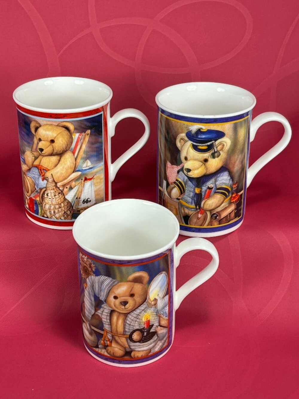 Crown Trent china UK. Set of 3 colorful teddy bear arts coffee mugs